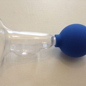 Pump : Breast Pump- Plastic- Manual