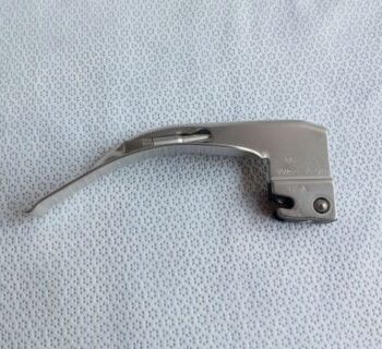 MACINTOSH FIBRE OPTIC LARYNGOSCOPE BLADE NO. 3